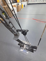 Darton TRITECH 35 Compound Hunting Bow  Stone Gray Black Rh 70#