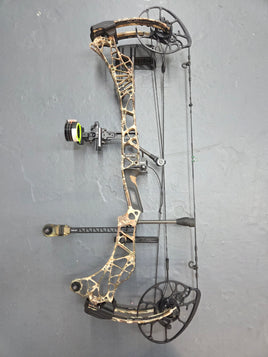 Mathews Lift X  29.5Rh Compound Hunting Bow 70# 28 Draw Used
