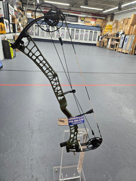 Darton Sequel 35 ST2 Compound Hunting Bow Left Hand  OD Green  60-70#