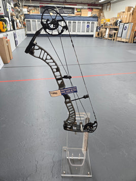 Prime Ronan 34 Left Hand  Recon Gray  Black   70# 29.0 In. Hunting Bow