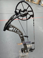 Prime Ronan 34 RH   Recon Gray  Black   60# 29.0 In. Hunting Bow