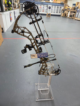 Bear Alaskan XT+ RTH RH 70# Bottomland  Hunting Bow        Dealer Only