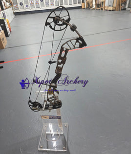 Prime Form 30 Left Hand  29.5 70# Bottomlands / Bottomlands Hunting Bow