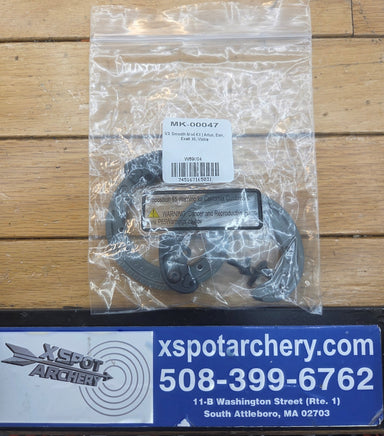 Packaged archery cam set labeled MK-00047