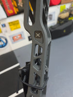 Mathews Lift X 33 Rh  Compound Hunting Bow 55# 27 Draw Used