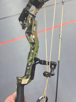 Bear Redeem 30 RH 70 Emerge Hunting Bow