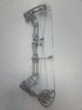 Prime Form 34 RH  37.5  60# Blue  / Black   Shop Demo