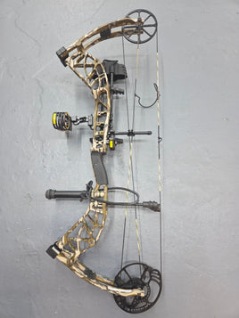 Bear Adapt 2 RH  RTH  70# The Hunting Public RTH Compound Bow Bottomlands Used