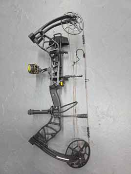 Bear Legit MAXX RTH 14-70 Rh Black  Hunting Bow Used