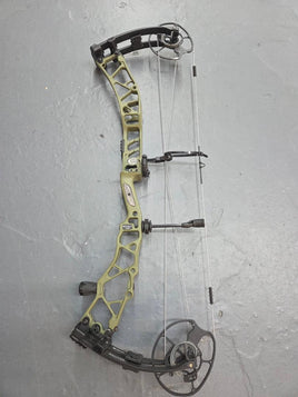 Elite Exalt 35 Long Draw Compound Bow Rh OD Gren 70# Demo