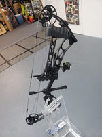 ELITE EMBER BLACK COMPOUND BOW PACKAGE RH